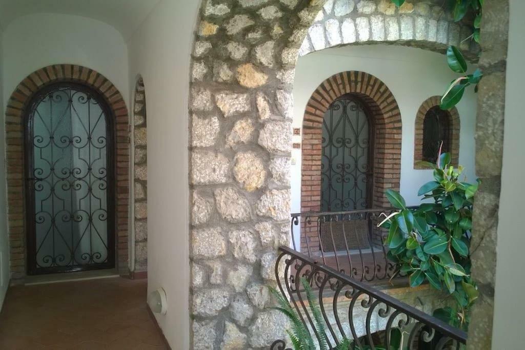 Luxury Flat Capri At 50Mt From Piazzetta,Best View ภายนอก รูปภาพ